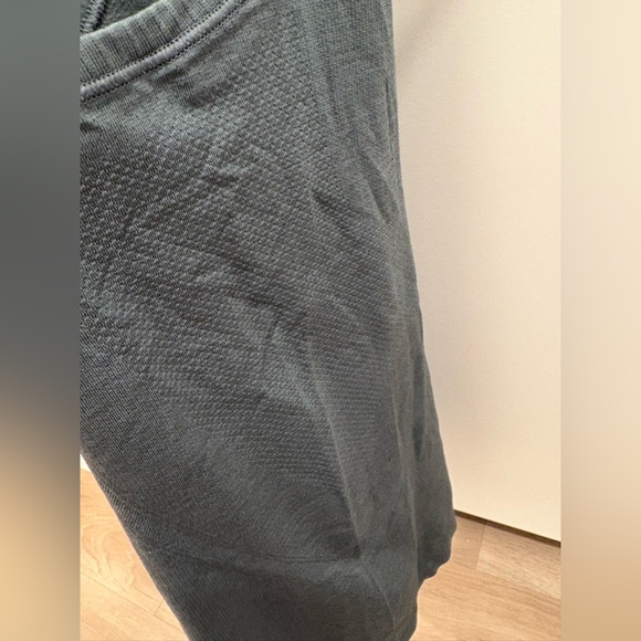 Lululemon Swiftly Tech Racerback*Read* - Picture 7 of 8